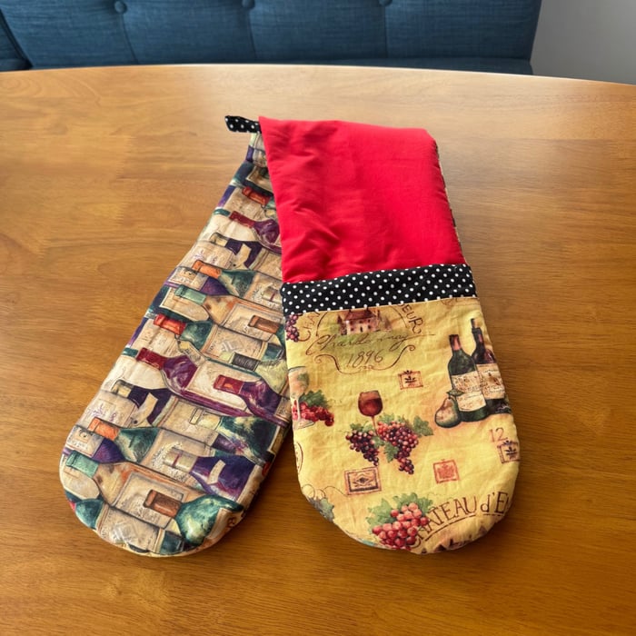 The Wine Mitt  image